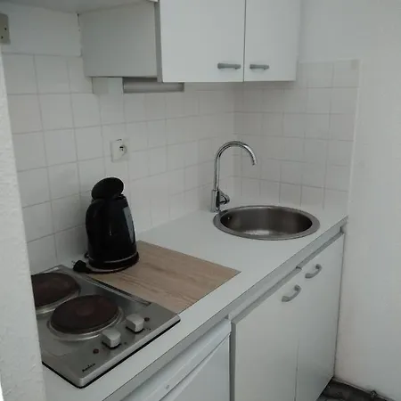 Joli Studio 21 M2 2 Etoiles Proche